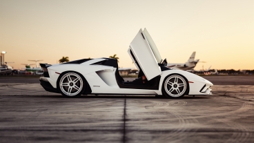 Lamborghini Aventador S Roadster | | on ANRKY AN37 | Gloss White