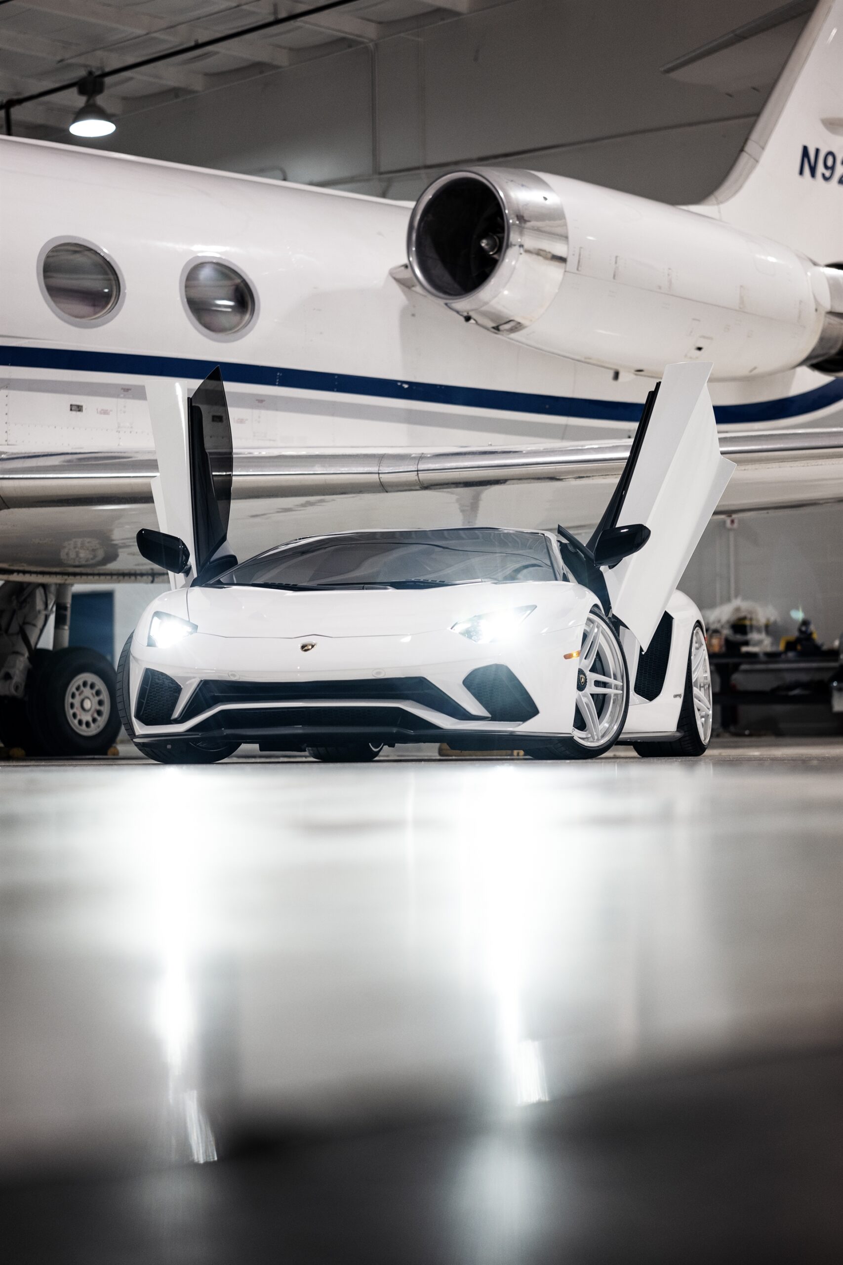 Lamborghini Aventador S Roadster | | on ANRKY AN37 | Gloss White