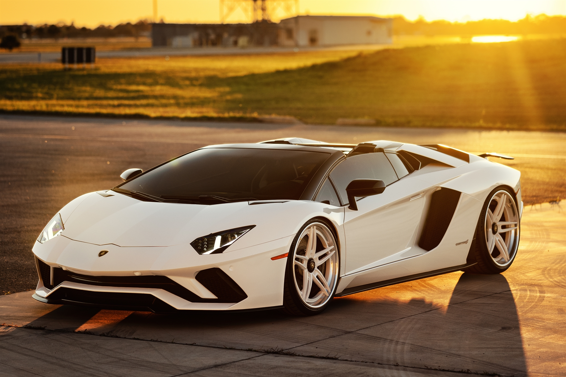 Lamborghini Aventador S Roadster | | on ANRKY AN37 | Gloss White
