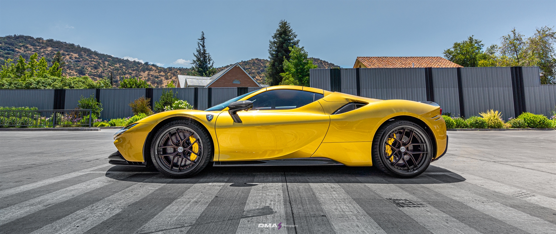 Ferrari SF90 Spider | Giallo Monte Carlo | on HRE HX101 | Satin Bronze