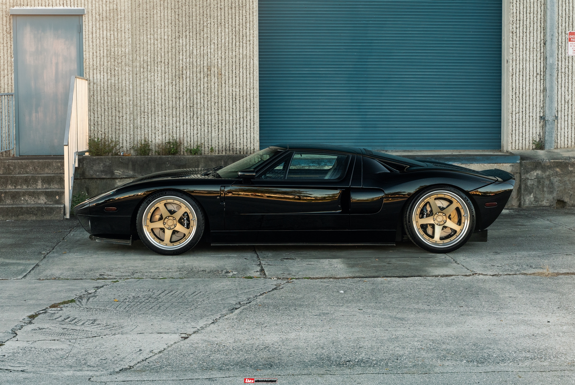 Ford GT MK1 | | on AL13 C005R | Satin Polished Gold