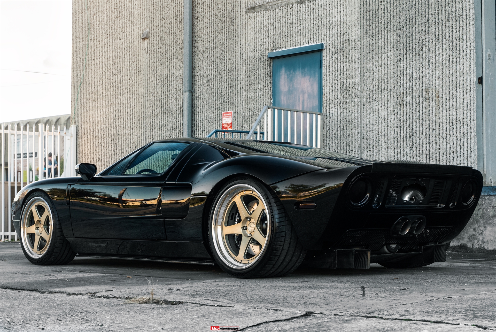 Ford GT MK1 | | on AL13 C005R | Satin Polished Gold