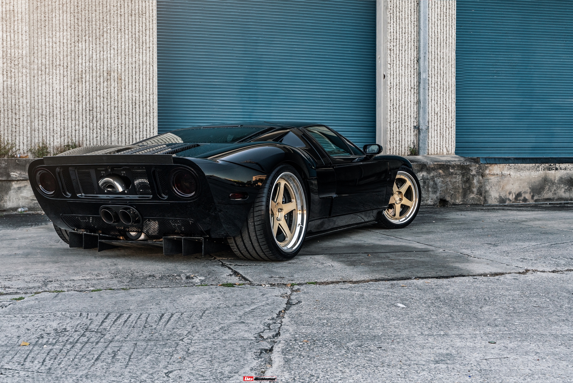 Ford GT MK1 | | on AL13 C005R | Satin Polished Gold