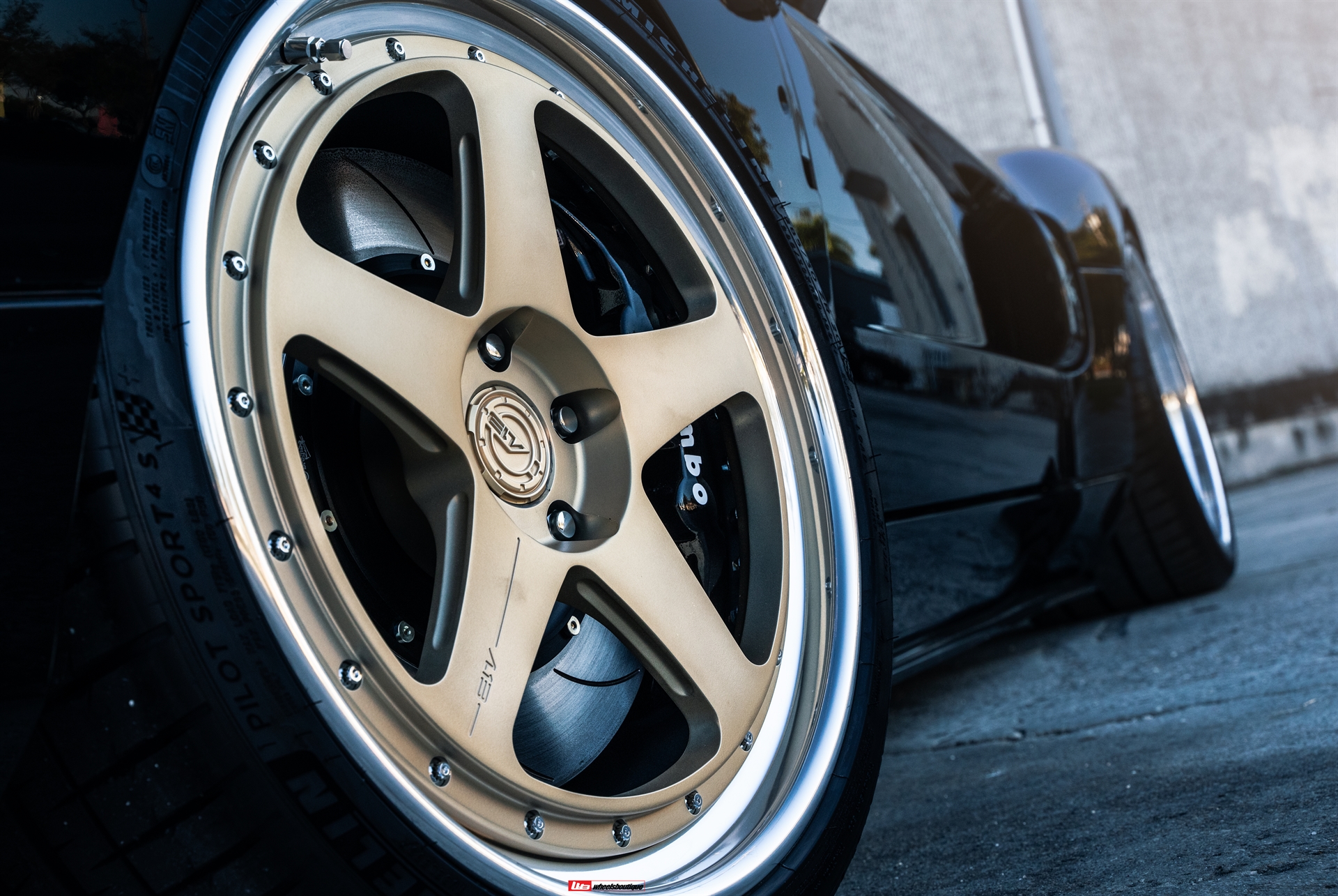 Ford GT MK1 | | on AL13 C005R | Satin Polished Gold
