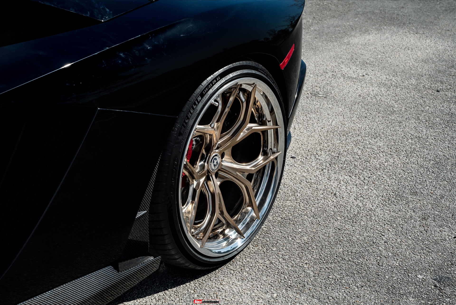 1016 Industries: Aventador S | Nero Octis | HRE S111SC | Polished Champagne