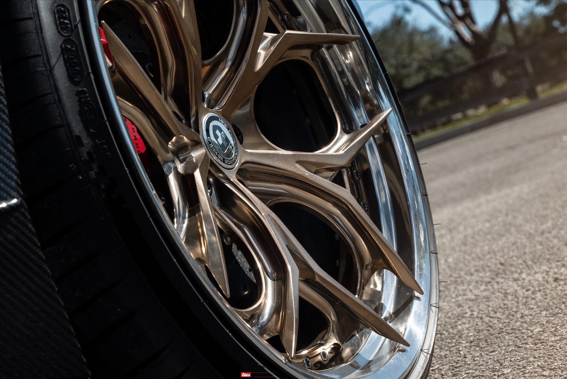 1016 Industries: Aventador S | Nero Octis | HRE S111SC | Polished Champagne