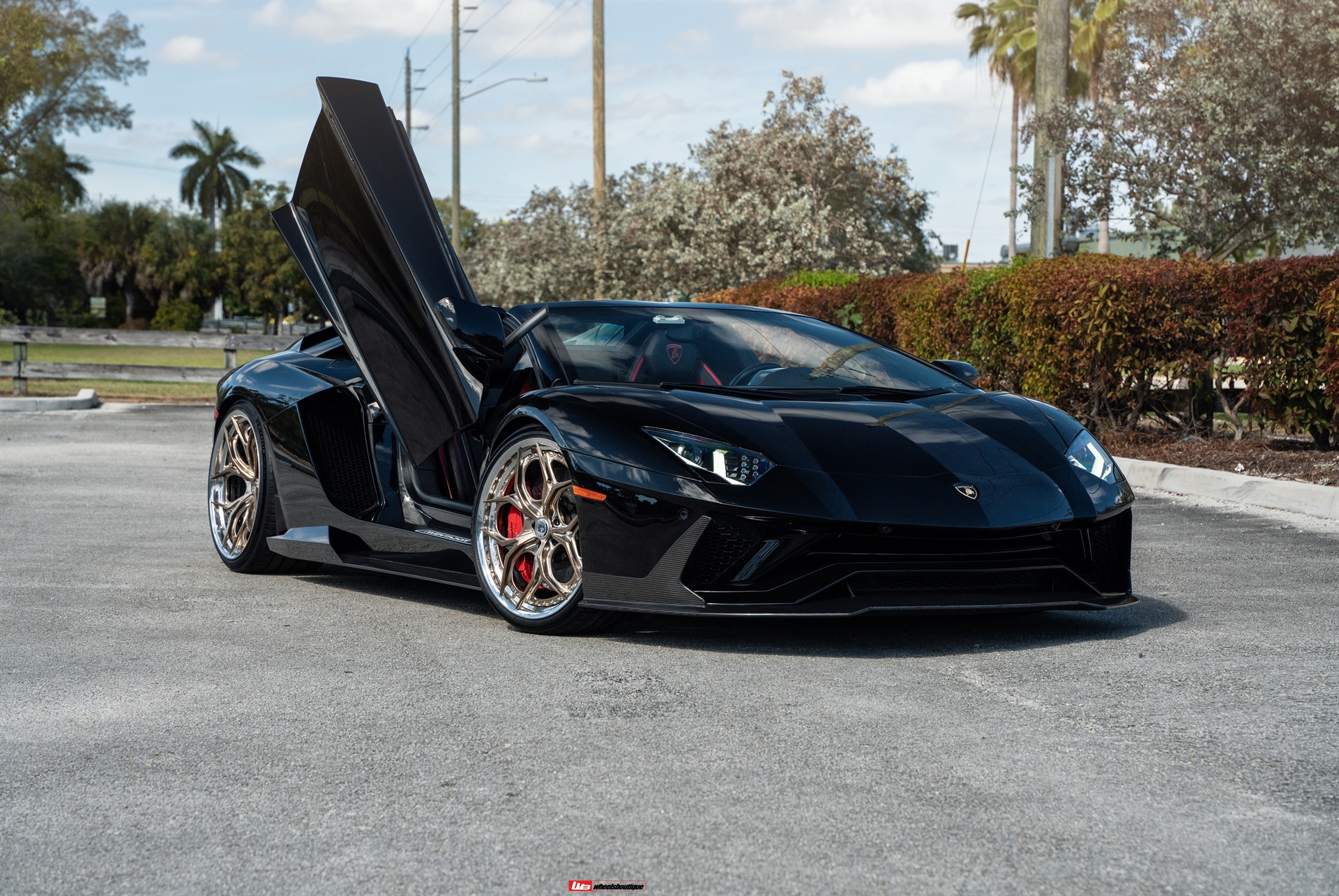 1016 Industries: Aventador S | Nero Octis | HRE S111SC | Polished Champagne
