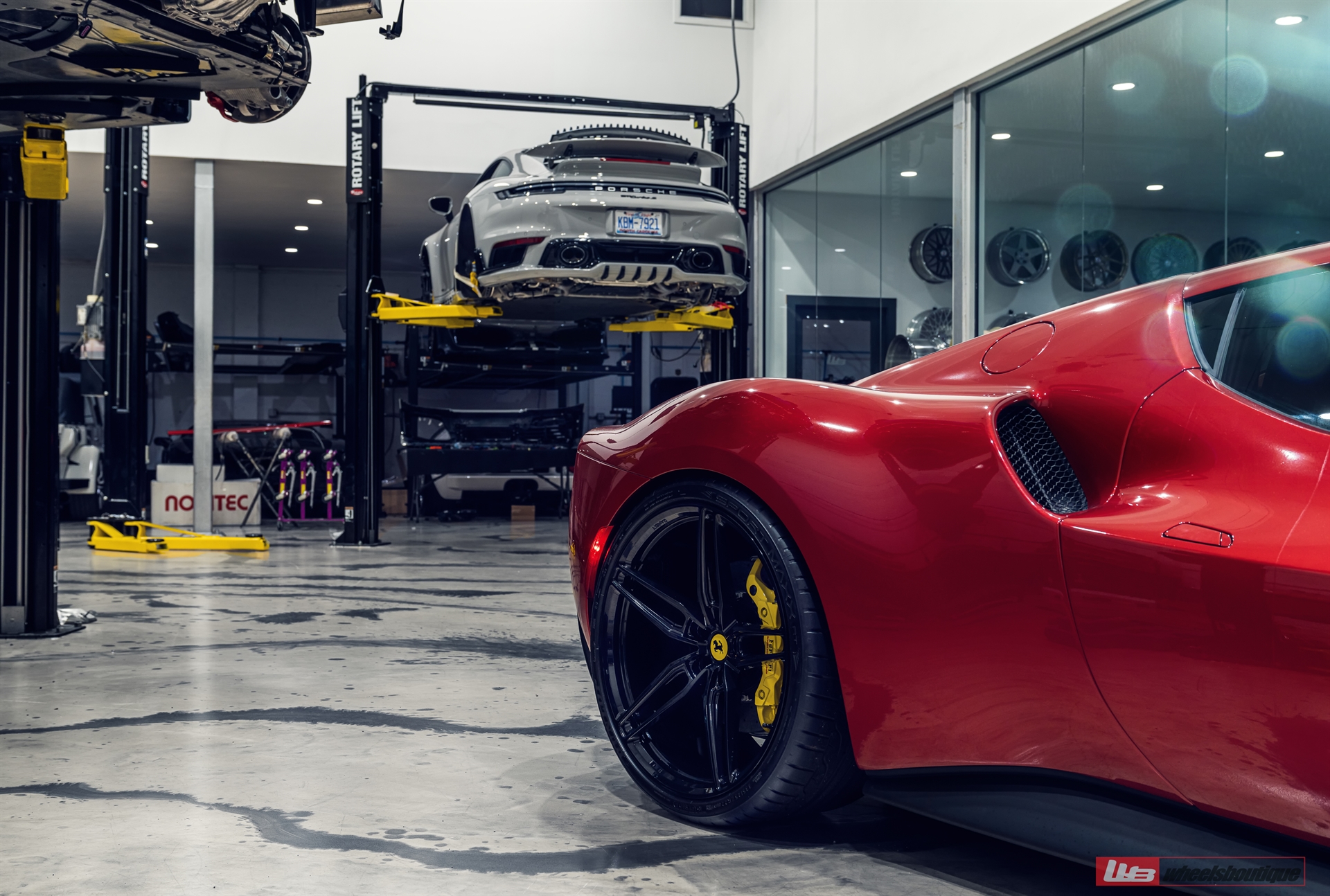 Ferrari 296 GTB | Rosso Corsa | on ANRKY AN17 | Gloss Black