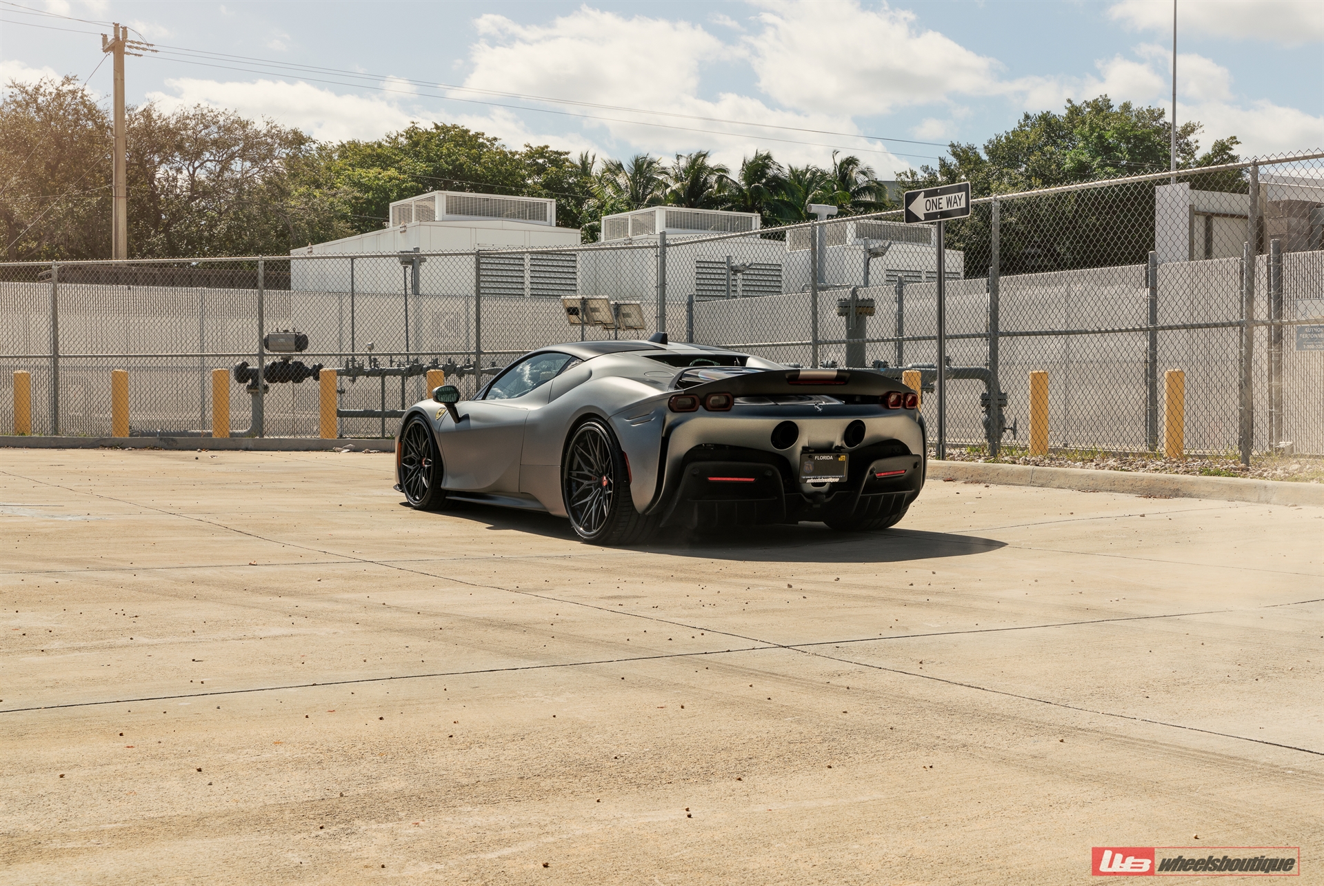 Ferrari SF90 | Grigio Titanio Opaco | on ANRKY S3-X1 | Satin Black