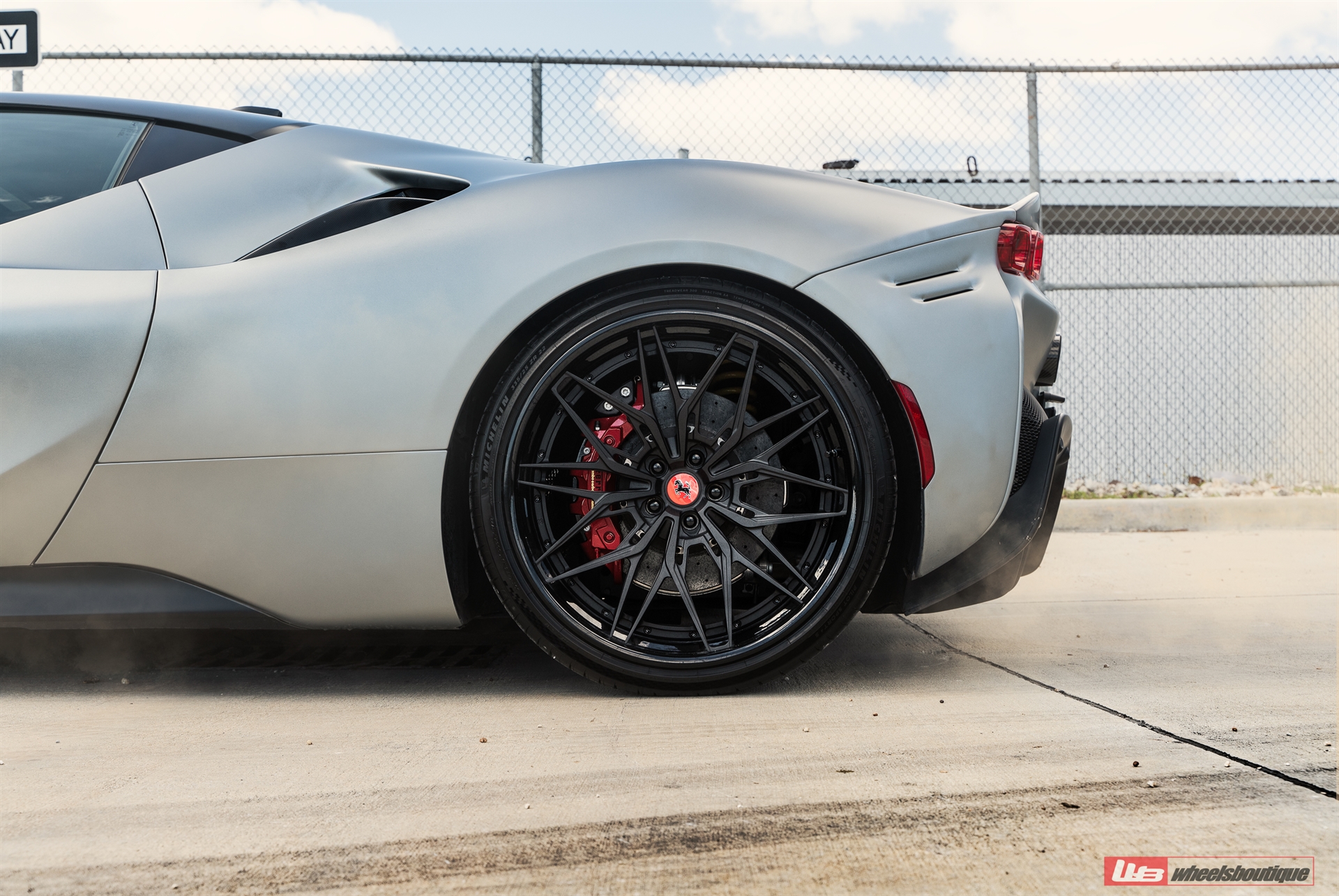 Ferrari SF90 | Grigio Titanio Opaco | on ANRKY S3-X1 | Satin Black