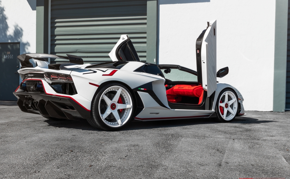 Lamborghini Aventador SVJ Roadster | | on ANRKY RS5.3 | Gloss White