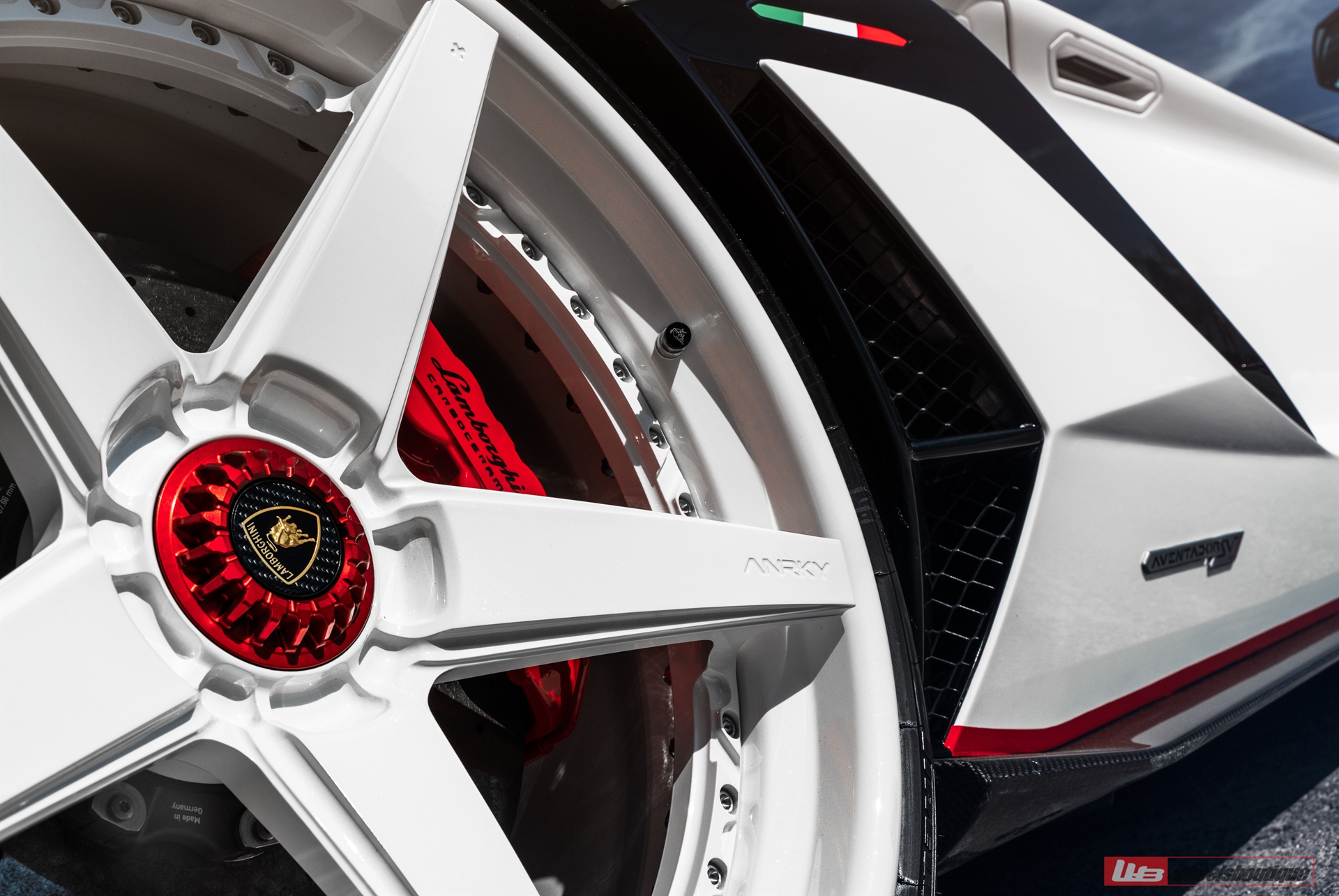 Lamborghini Aventador SVJ Roadster | | on ANRKY RS5.3 | Gloss White