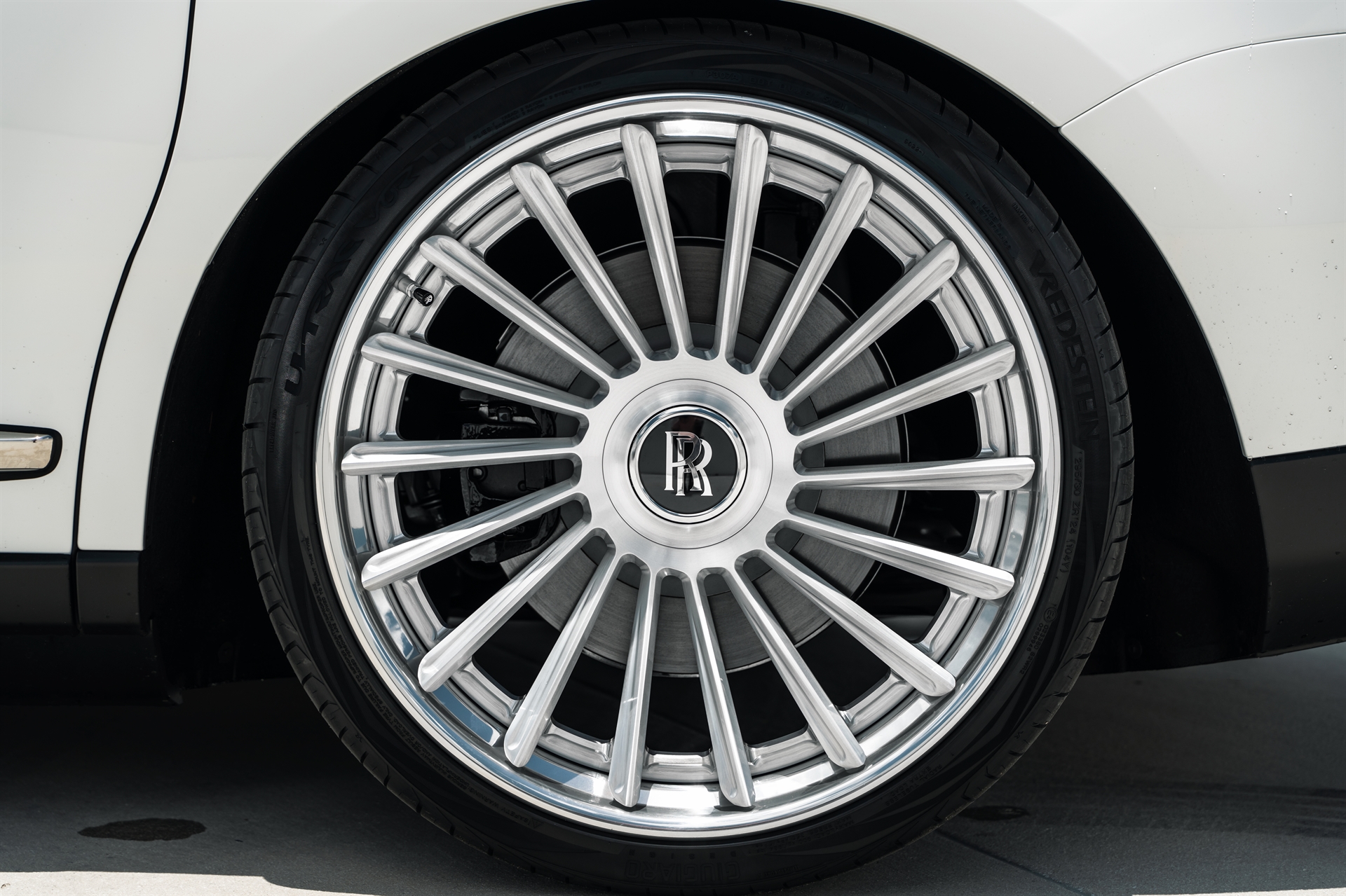 ANRKY RF-382 | Rolls-Royce Cullinan