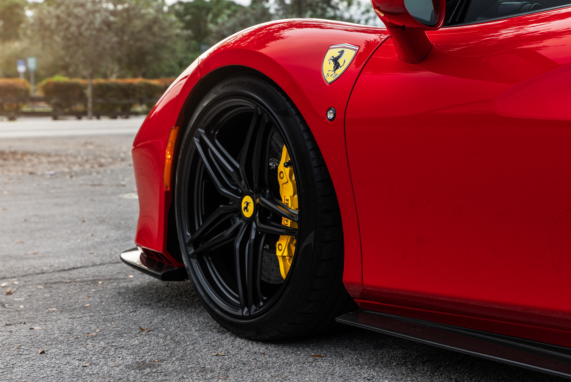 Novitec F8 | Rosso Corsa | on HRE P107SC  | Satin Black