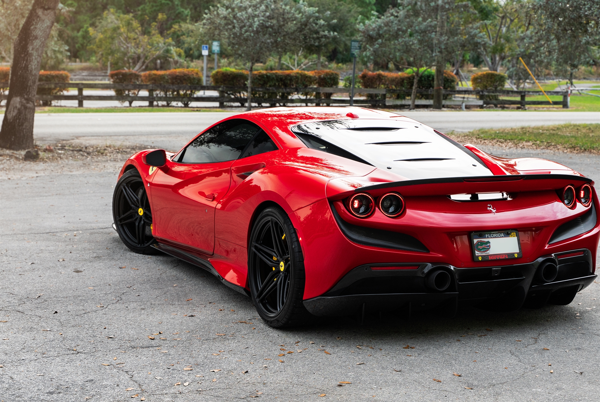 Novitec F8 | Rosso Corsa | on HRE P107SC  | Satin Black