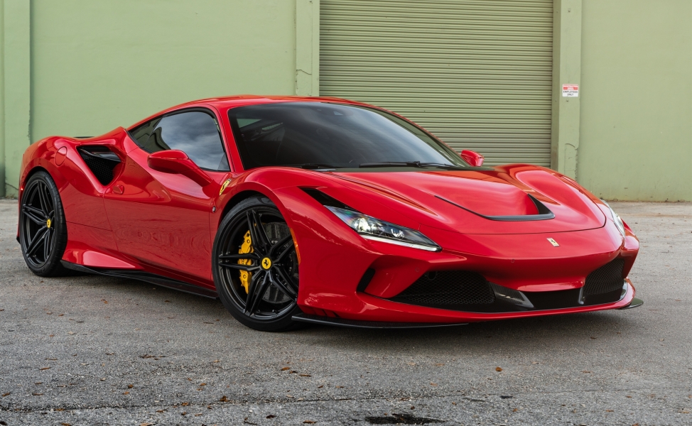 Novitec F8 | Rosso Corsa | on HRE P107SC  | Satin Black