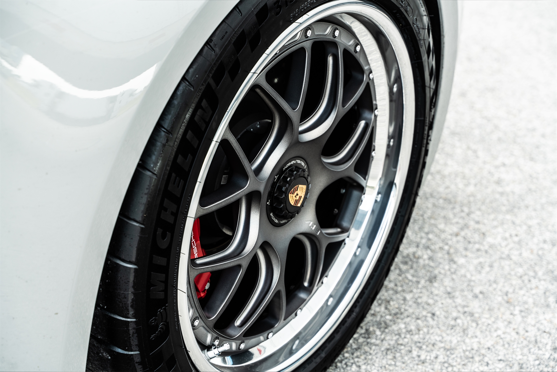 AL13 C007R | Porsche 992 GTS 1