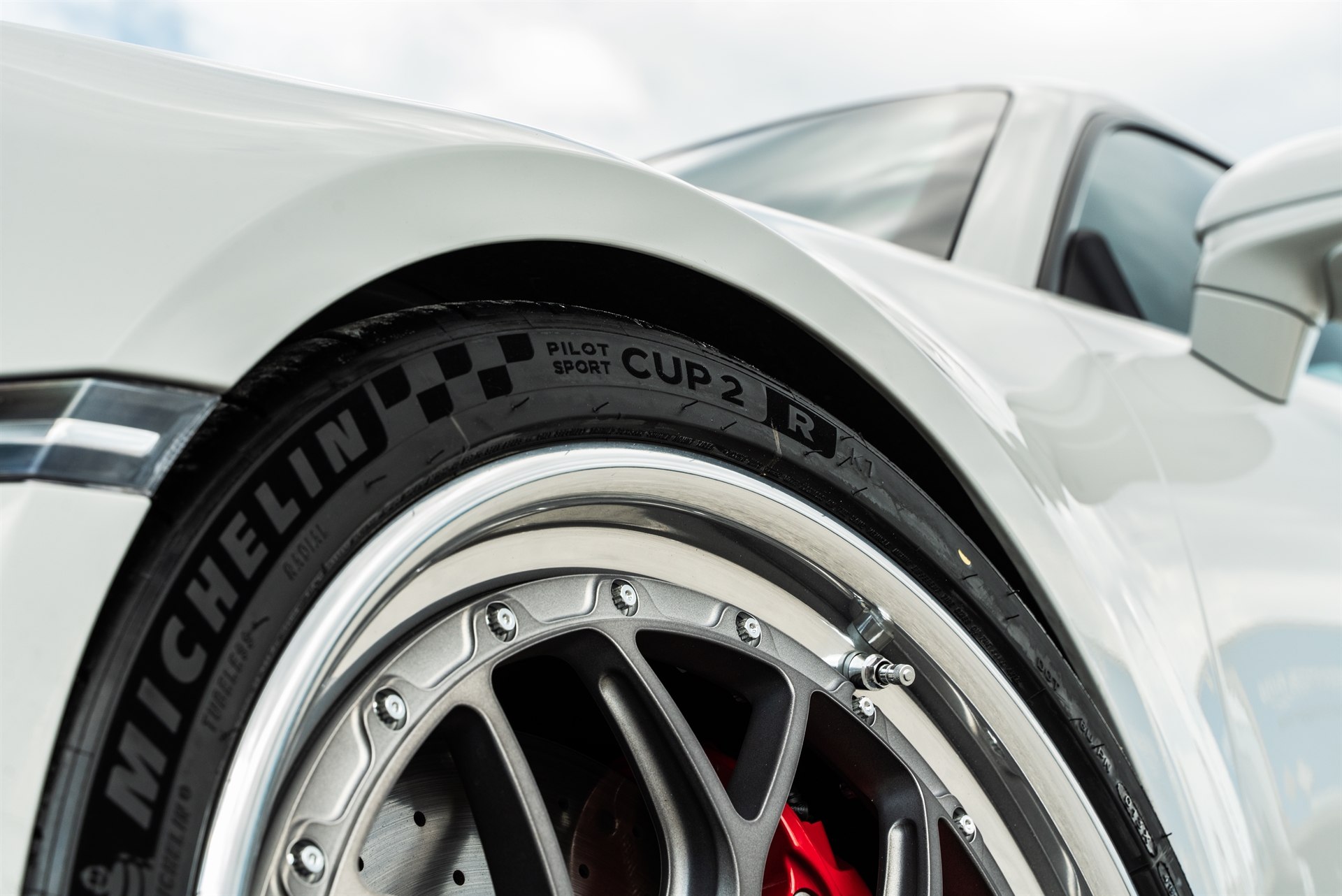 AL13 C007R | Porsche 992 GTS 1