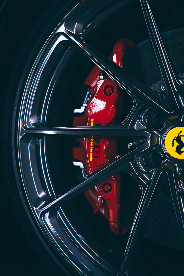 Ferrari F8 | Nero | on ANRKY AN13 | Mirror Polished Smoke