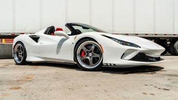 Novitec F8 Spider | Bianco Avus | HRE 527 FMR | Gloss Charcoal