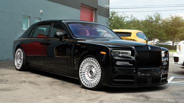 Rolls-Royce Phantom EWB with Mansory Widebody Kit