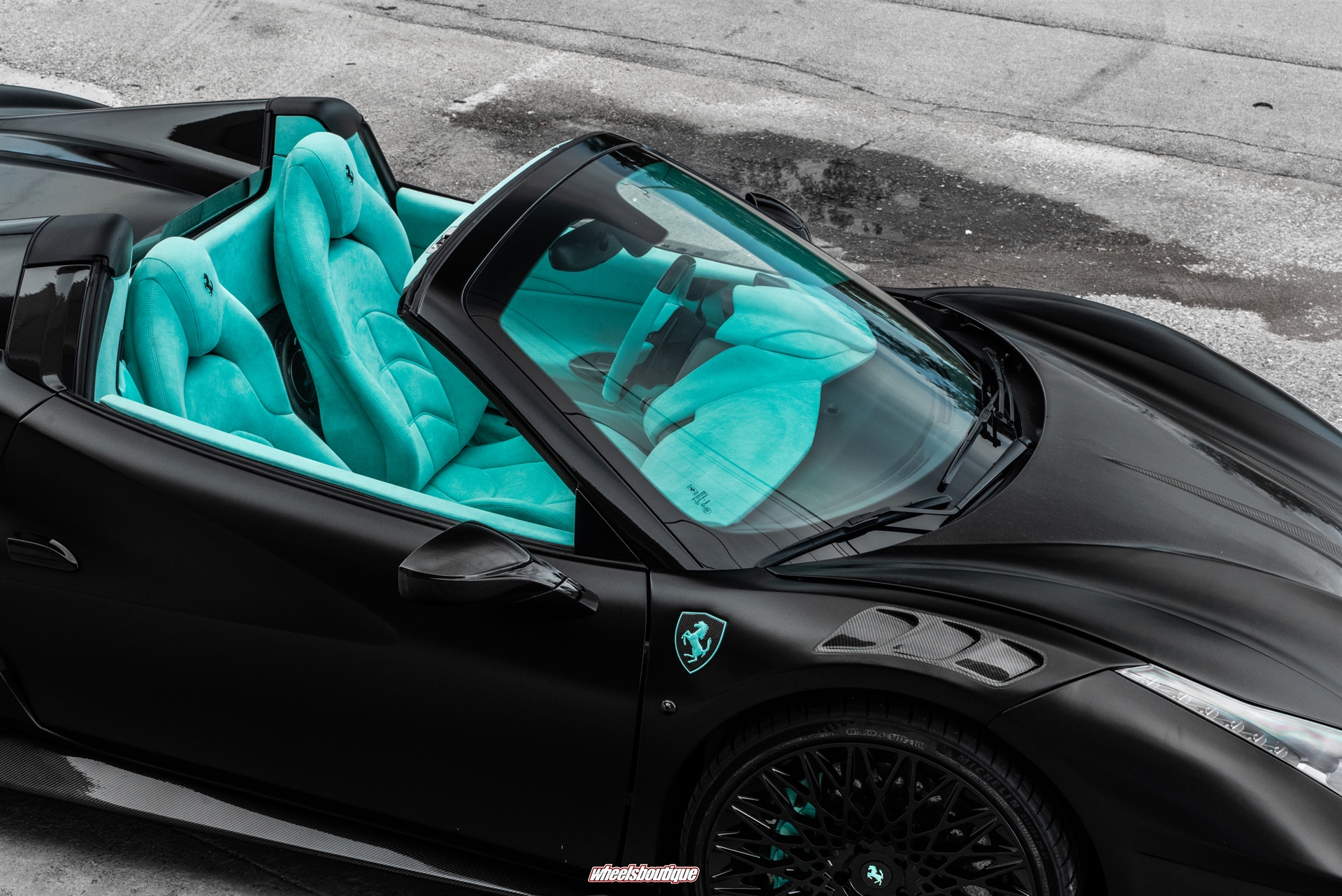 Mansory 488 Spider | Nero Opaco | on AL13 S020 | Gloss Black