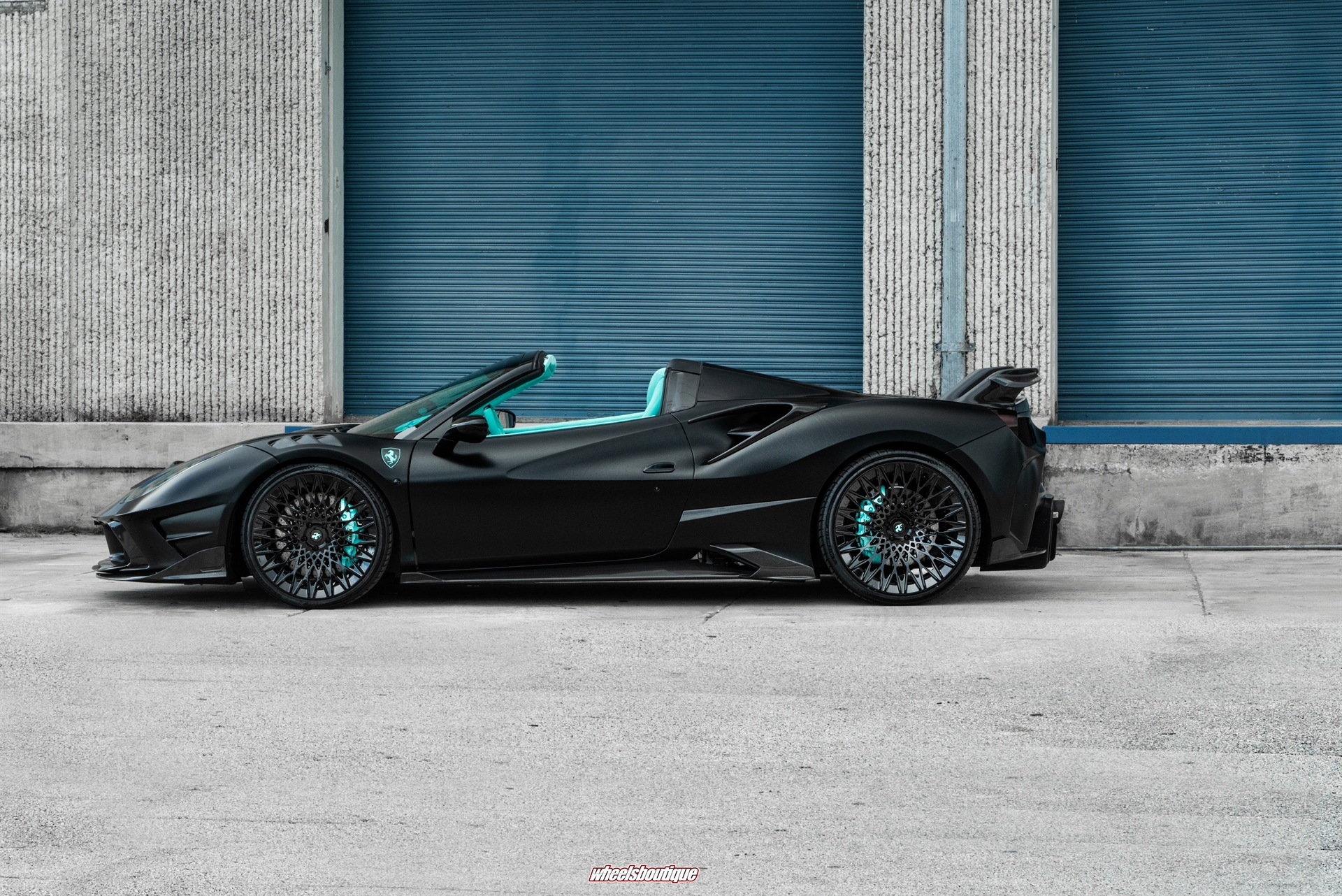 Mansory 488 Spider | Nero Opaco | on AL13 S020 | Gloss Black