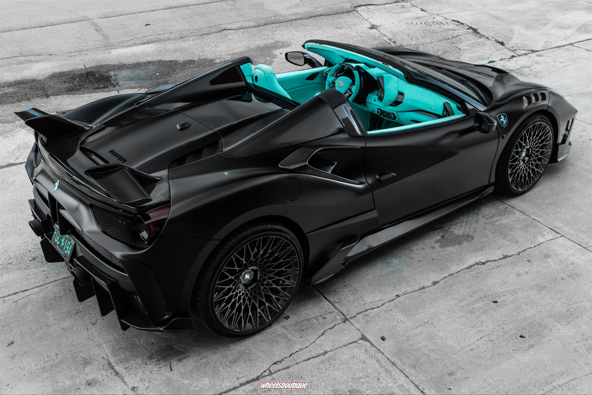 Mansory 488 Spider | Nero Opaco | on AL13 S020 | Gloss Black