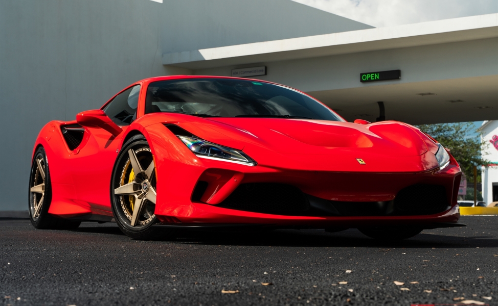 Ferrari F8 | Rosso Corsa | on ANRKY RS5.3C | Frozen Polished Champagne
