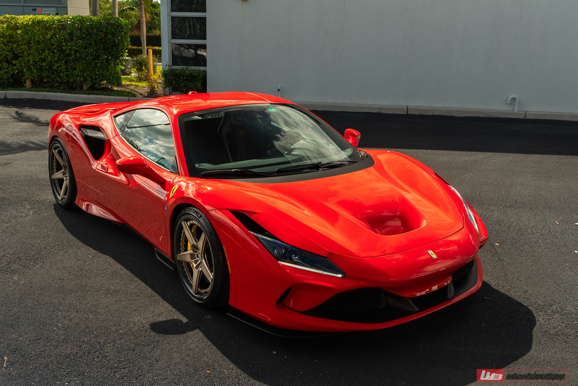 Ferrari F8 | Rosso Corsa | on ANRKY RS5.3C | Frozen Polished Champagne