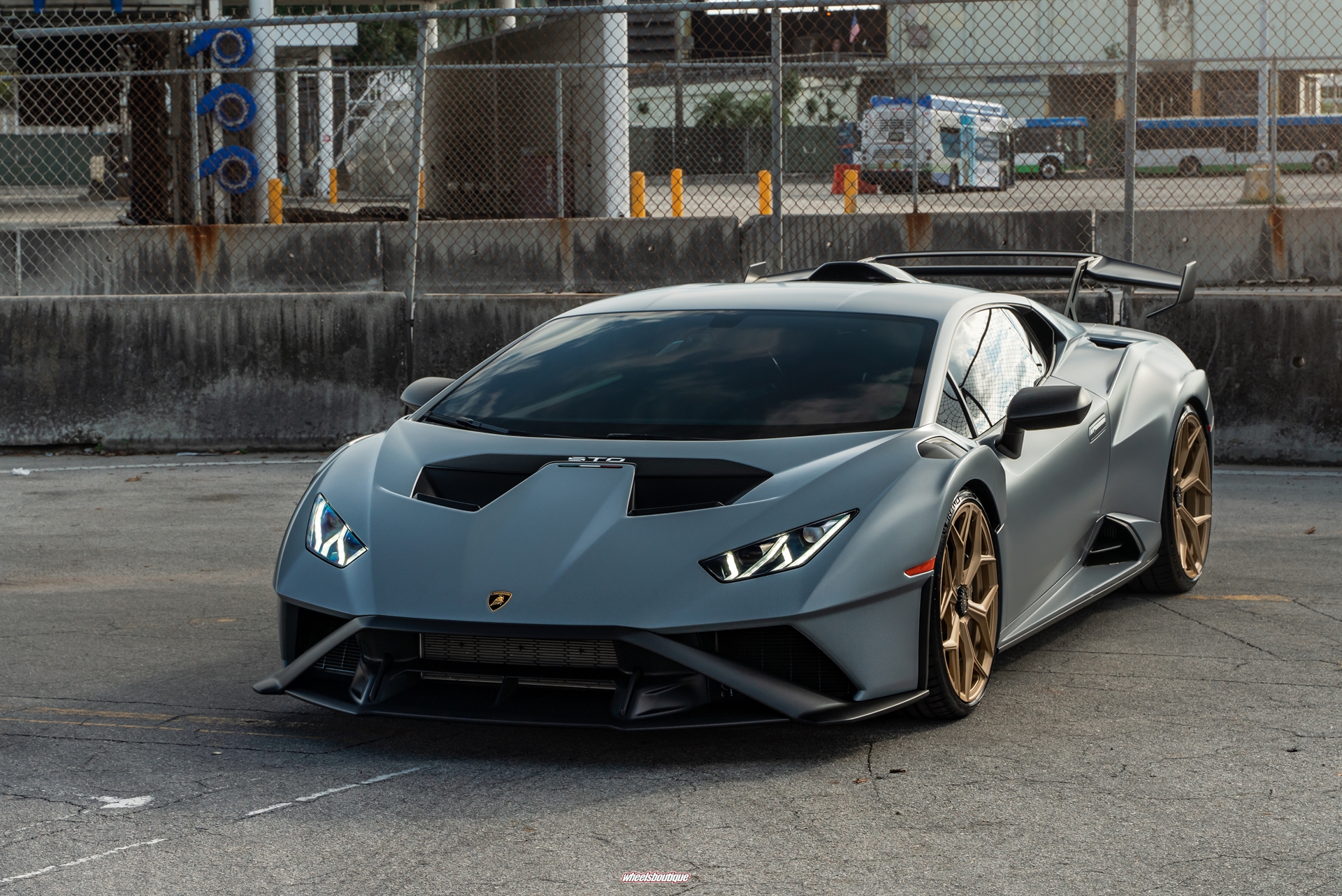 Lamborghini Huracan STO | | on Novitec NL4 | Satin Gold
