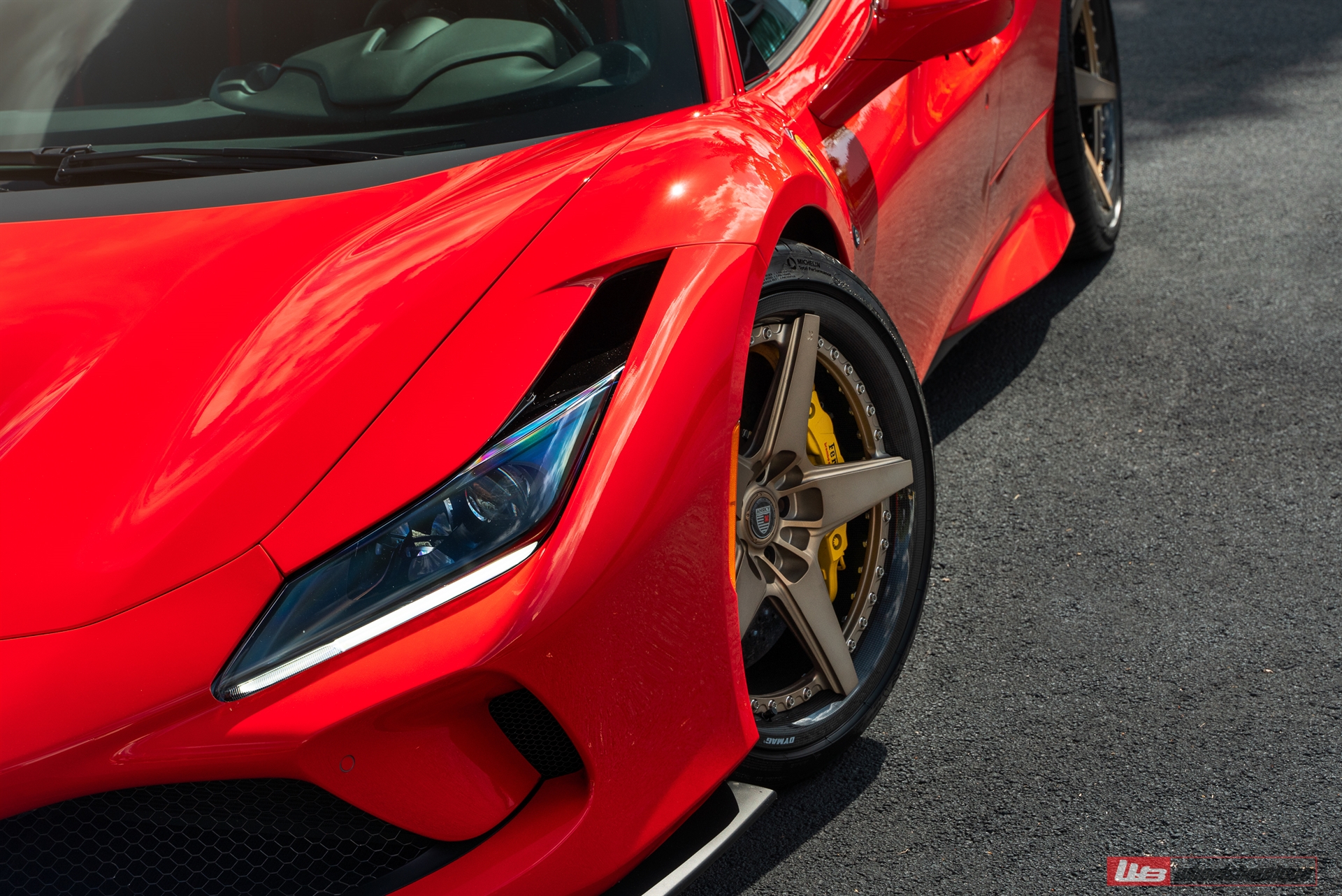 Ferrari F8 | Rosso Corsa | on ANRKY RS5.3C | Frozen Polished Champagne