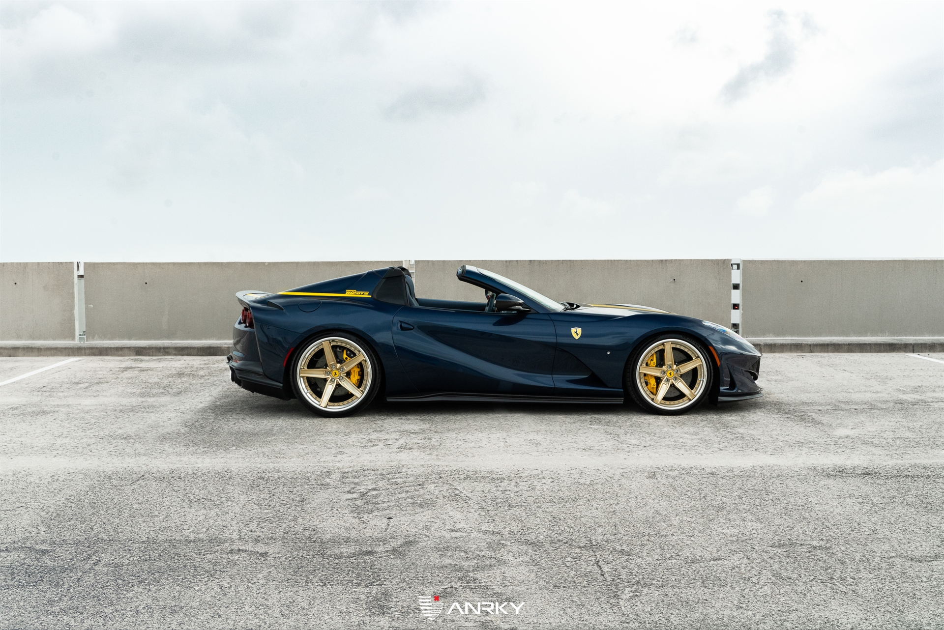 NOVITEC 812 GTS | TDF Blu | on ANRKY AN35 | Polished Gold