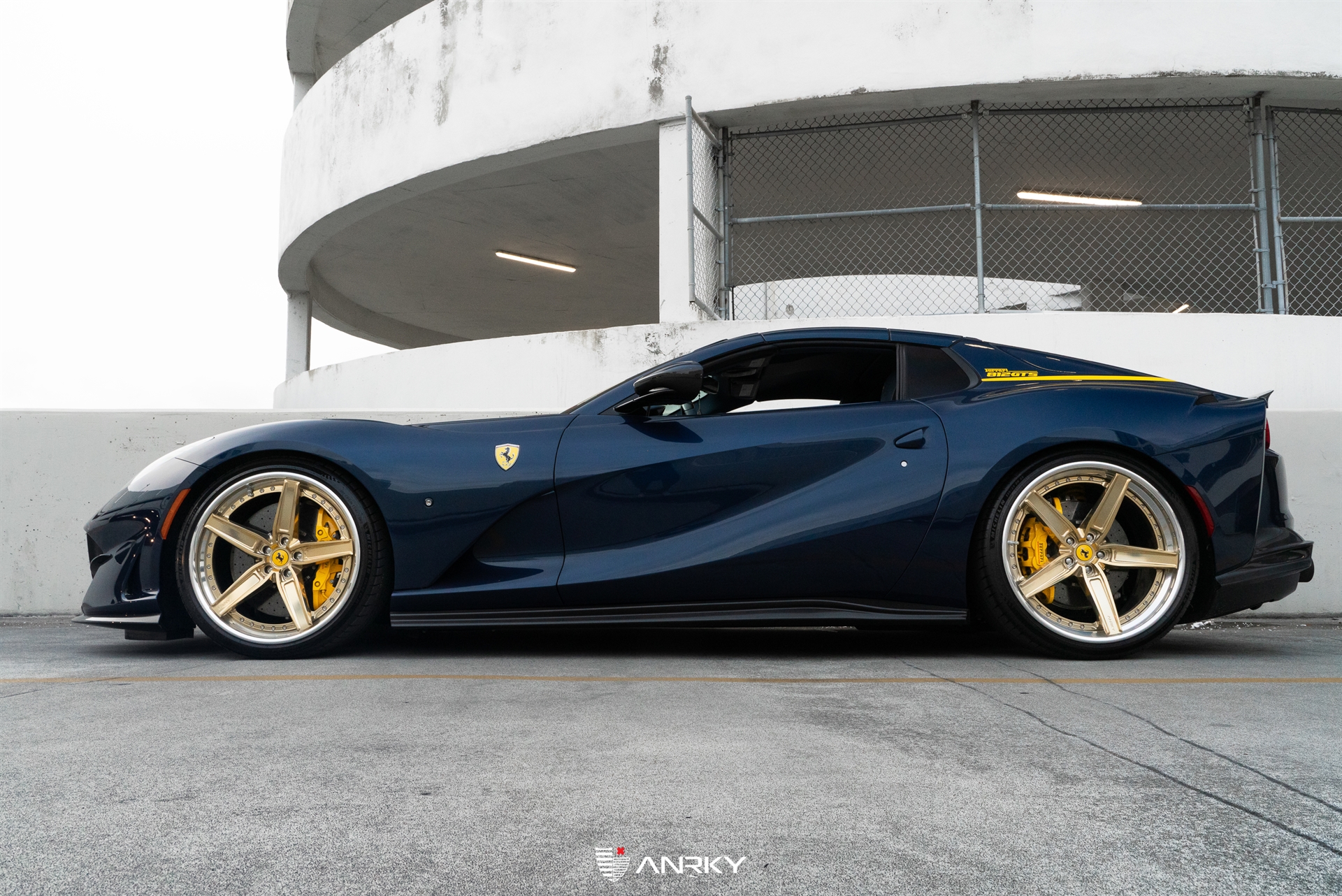 NOVITEC 812 GTS | TDF Blu | on ANRKY AN35 | Polished Gold
