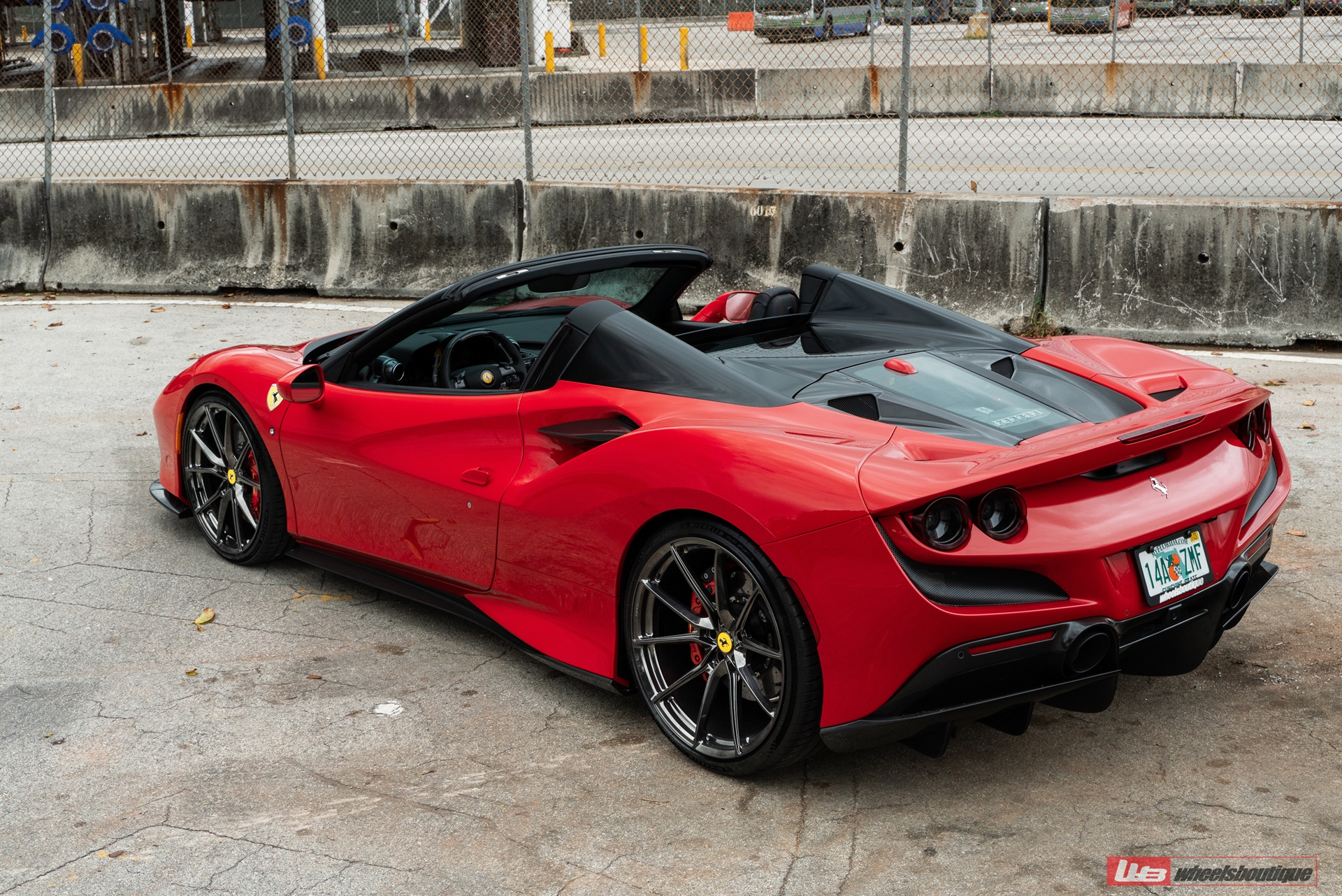 Novitec F8 Spider | Rosso Corsa | on ANRKY AN12 | Polished Smoke