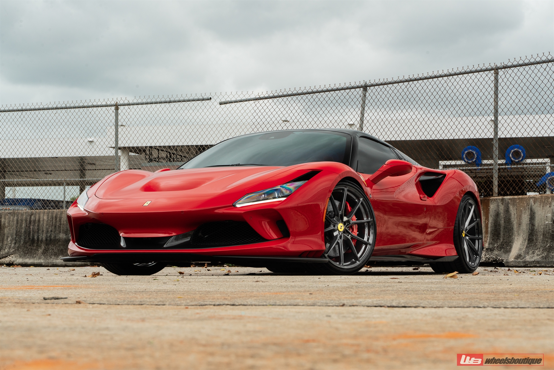 Novitec F8 Spider | Rosso Corsa | on ANRKY AN12 | Polished Smoke