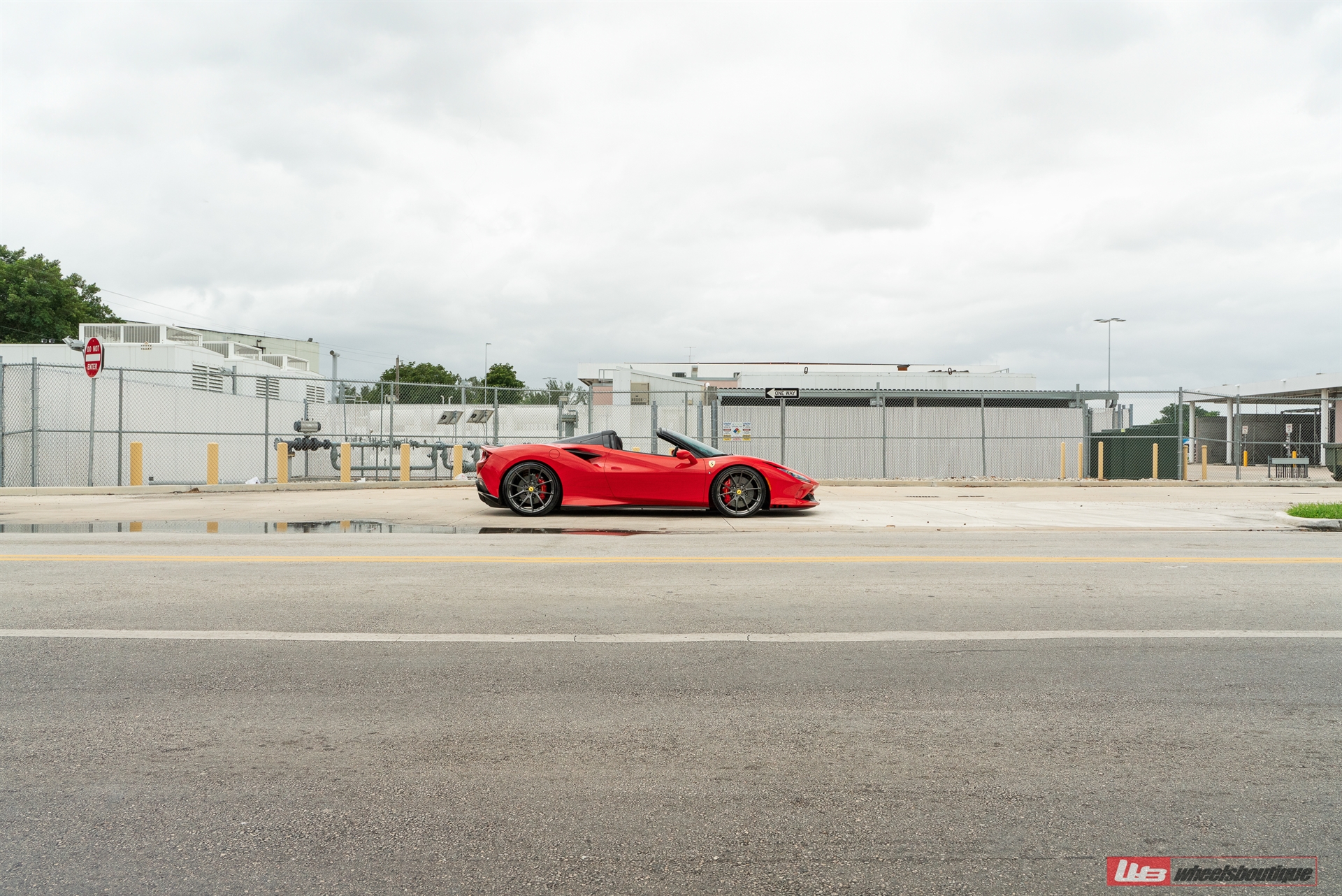 Novitec F8 Spider | Rosso Corsa | on ANRKY AN12 | Polished Smoke