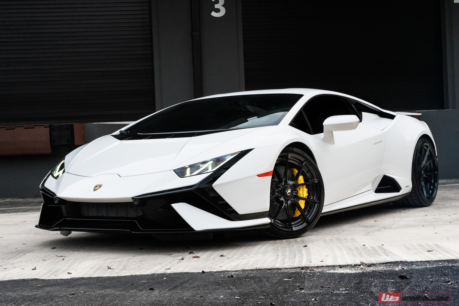 Lamborghini Huracan Tecnica | | on ANRKY AN22 | Gloss Black