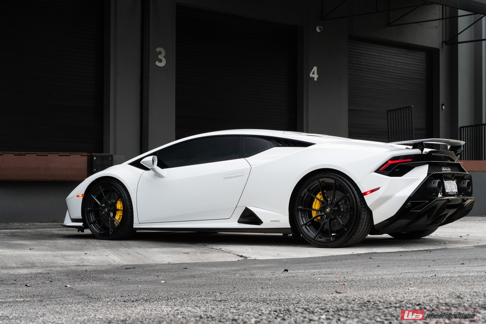 Lamborghini Huracan Tecnica | | on ANRKY AN22 | Gloss Black