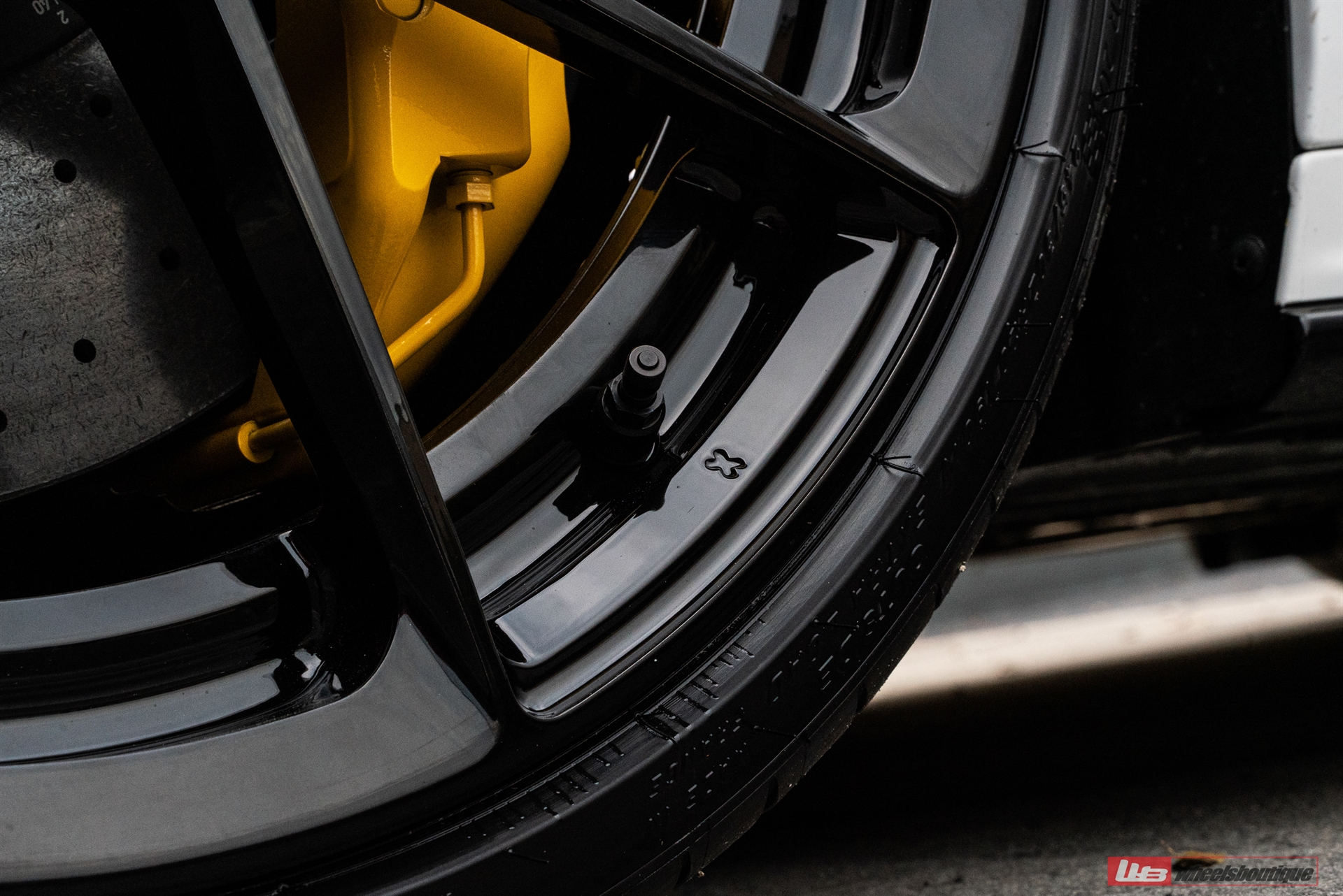 Lamborghini Huracan Tecnica | | on ANRKY AN22 | Gloss Black