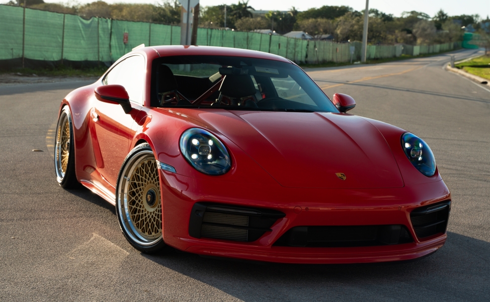 Porsche 992 Carrera GTS | Guards Red | 1886 S009 Wheels | Satin Gold