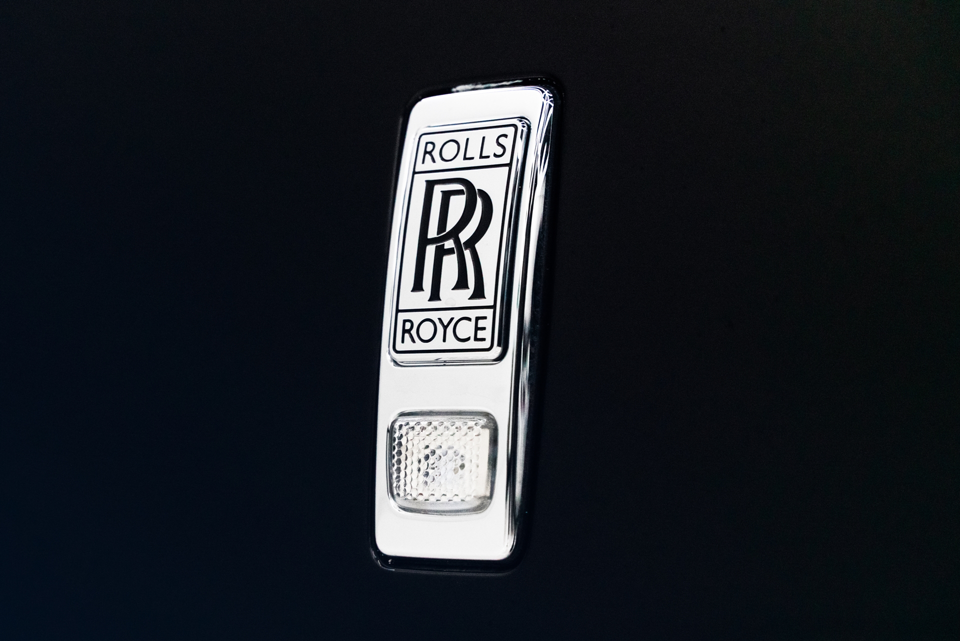 Rolls-Royce Spectre | Black Diamond | 1886 G-015 Wheels | Brushed Clear