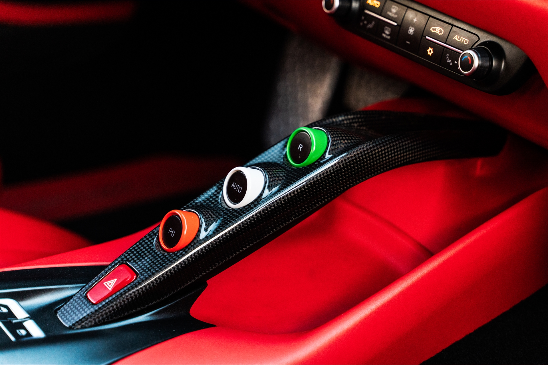 Ferrari 812 | Nero Opaco | on 1886 G-010 | Polished Smoke