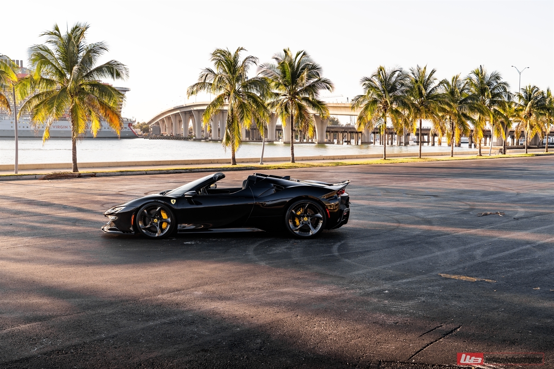 Ferrari SF90 Spider | Nero | on ANRKY XR-205 | Mirror Polished Smoke