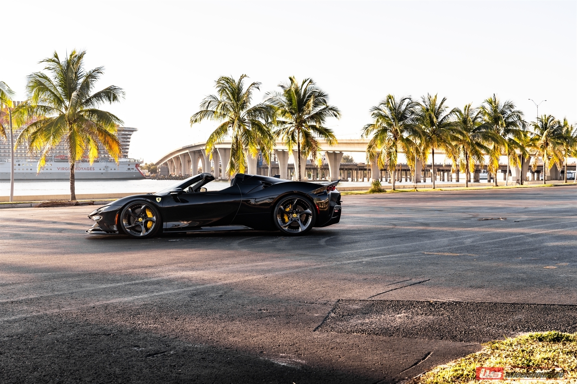 Ferrari SF90 Spider | Nero | on ANRKY XR-205 | Mirror Polished Smoke