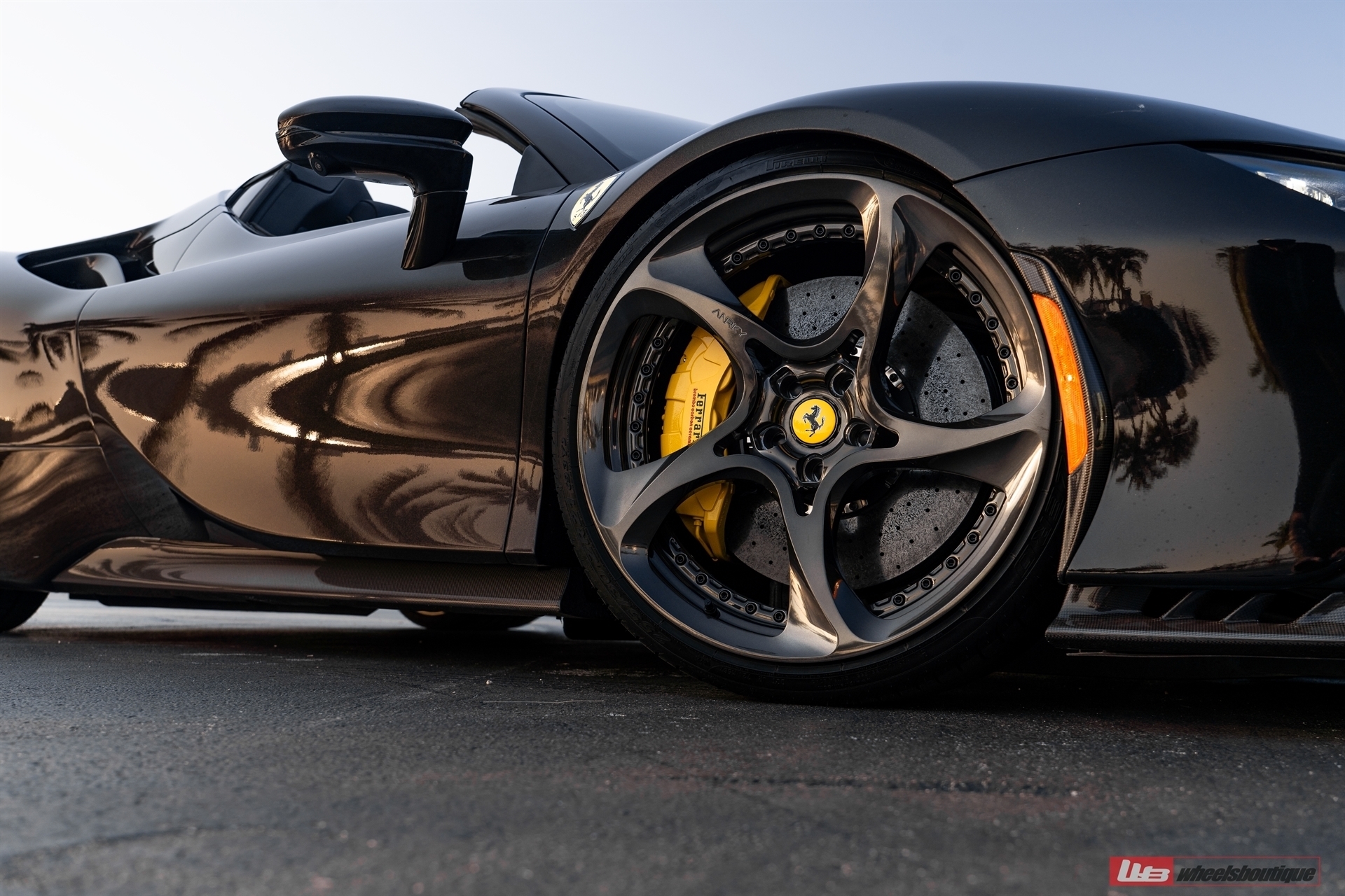 Ferrari SF90 Spider | Nero | on ANRKY XR-205 | Mirror Polished Smoke