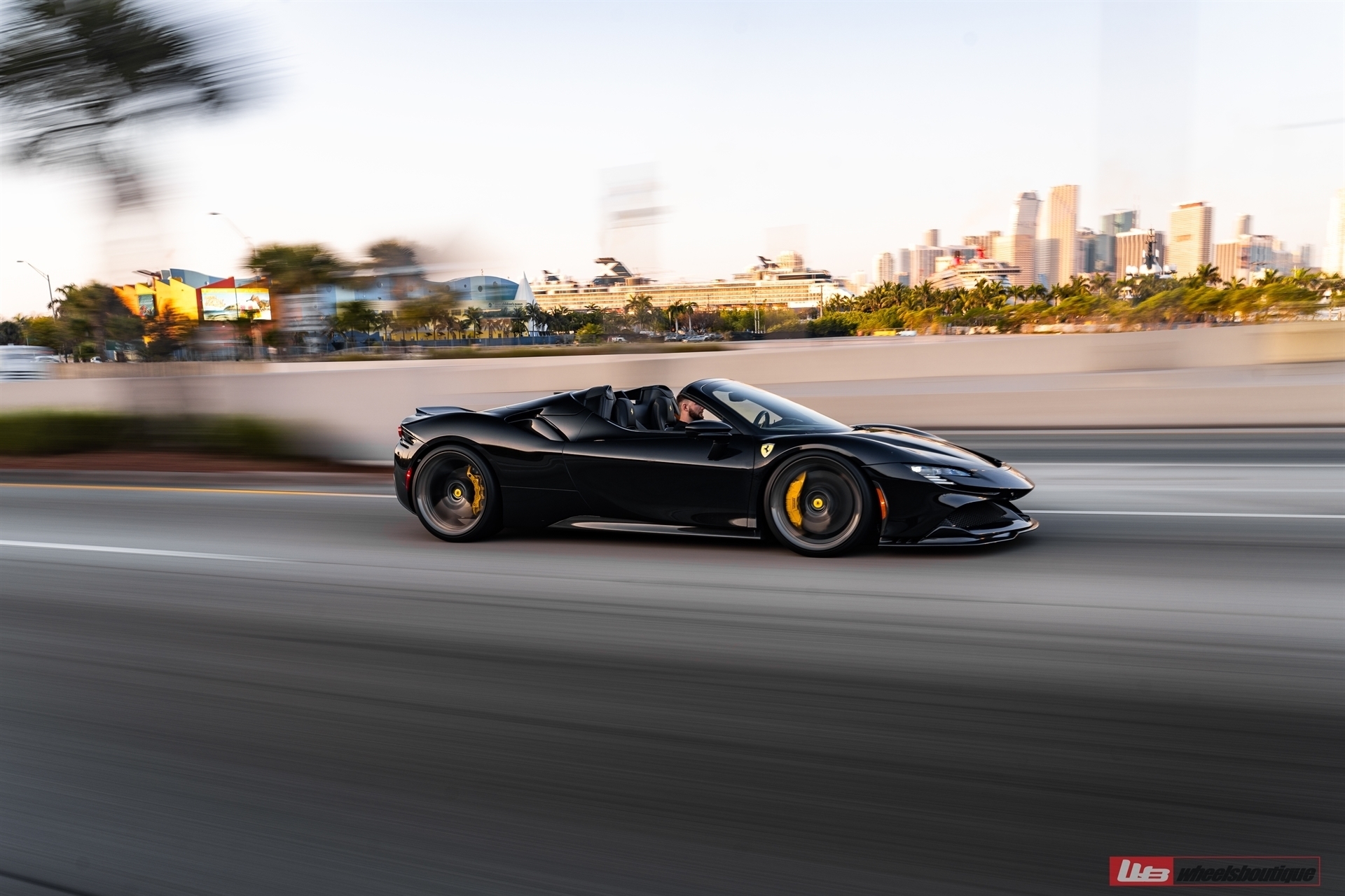 Ferrari SF90 Spider | Nero | on ANRKY XR-205 | Mirror Polished Smoke