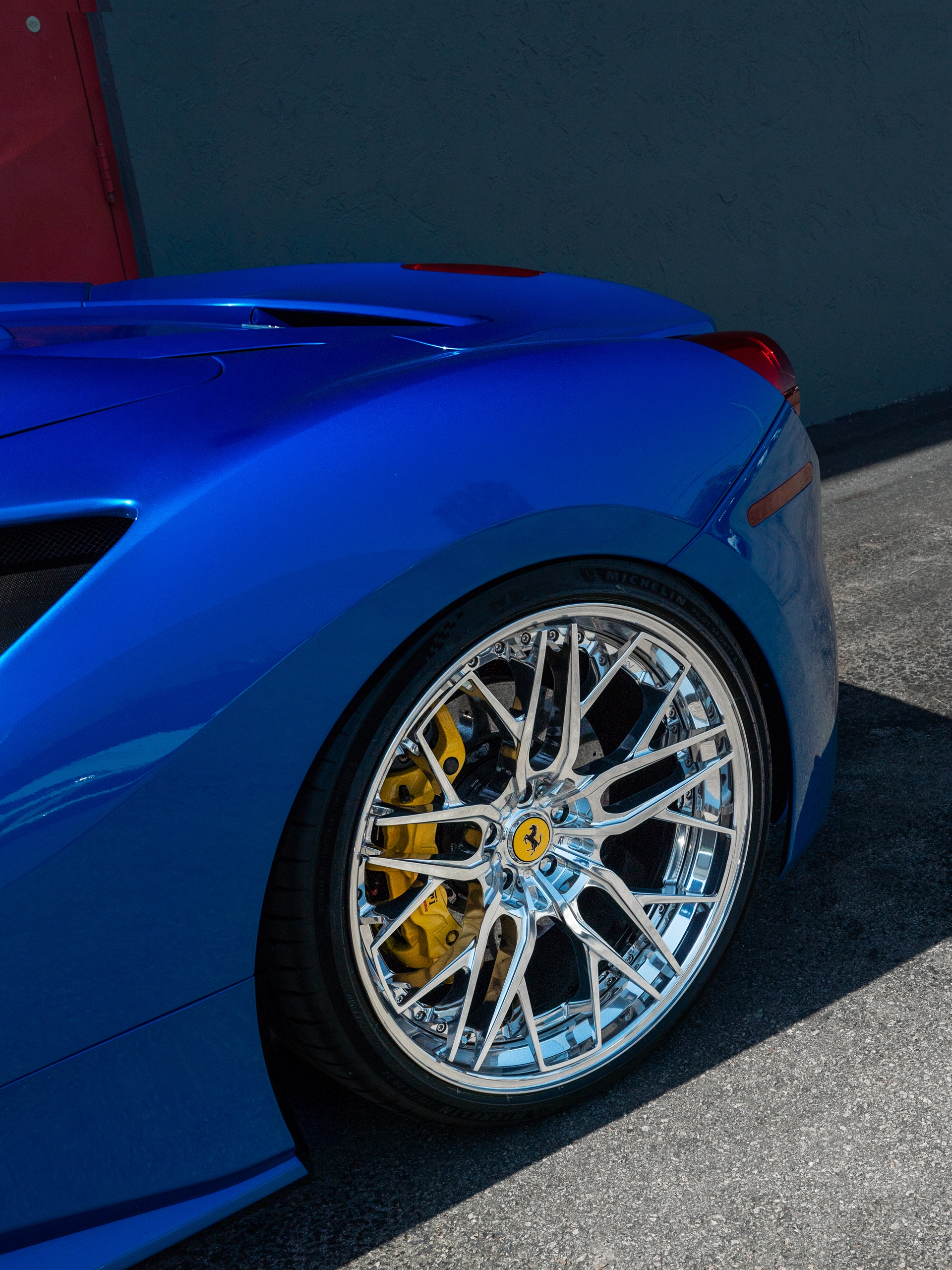 Ferrari 488 | Blu Corsa | on ANRKY RS2.3 | Polished Clear