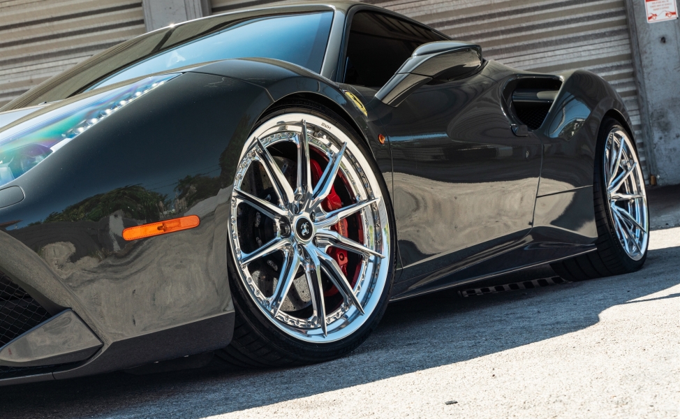Ferrari 488 | Grigio Medio | on HRE S104SC | Polished Clear