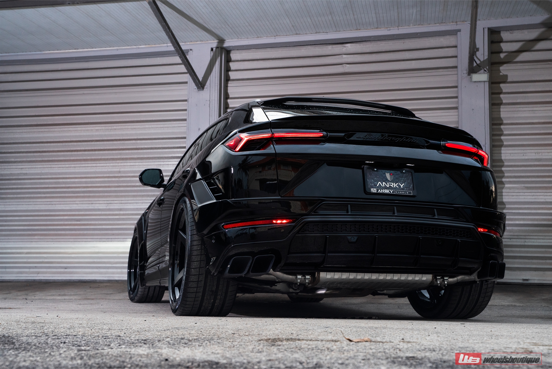 Novitec: Urus S | Nero Aldebaran | ANRKY RS5.3 | Satin Black